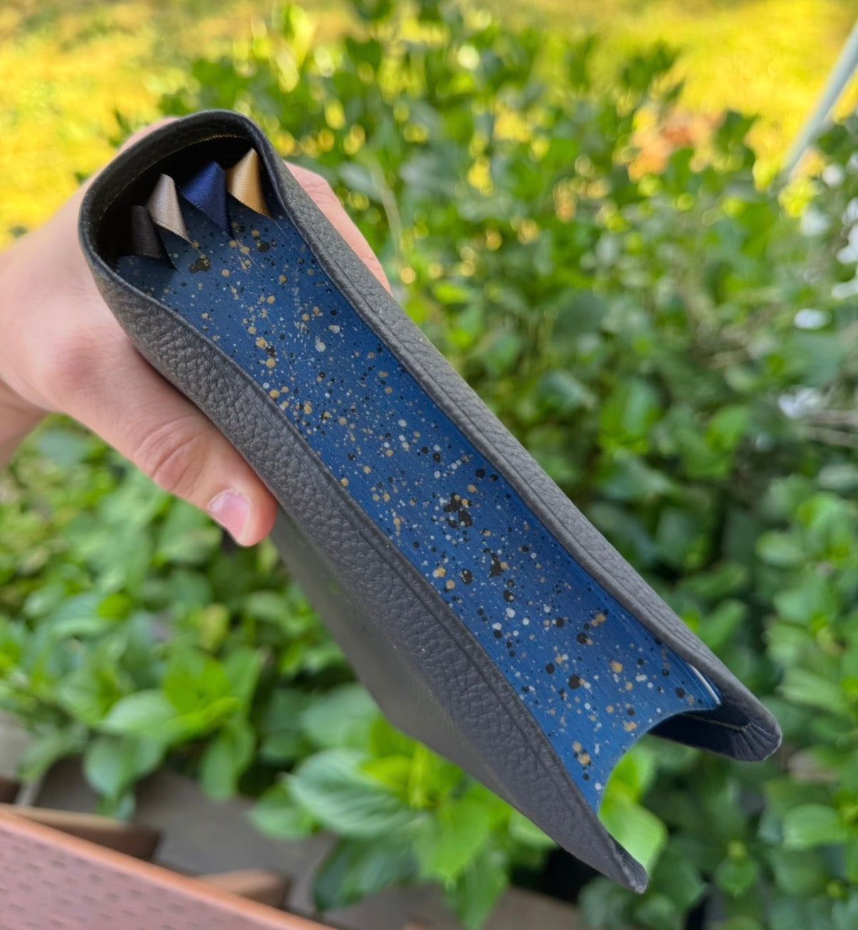 Speckled art page edges